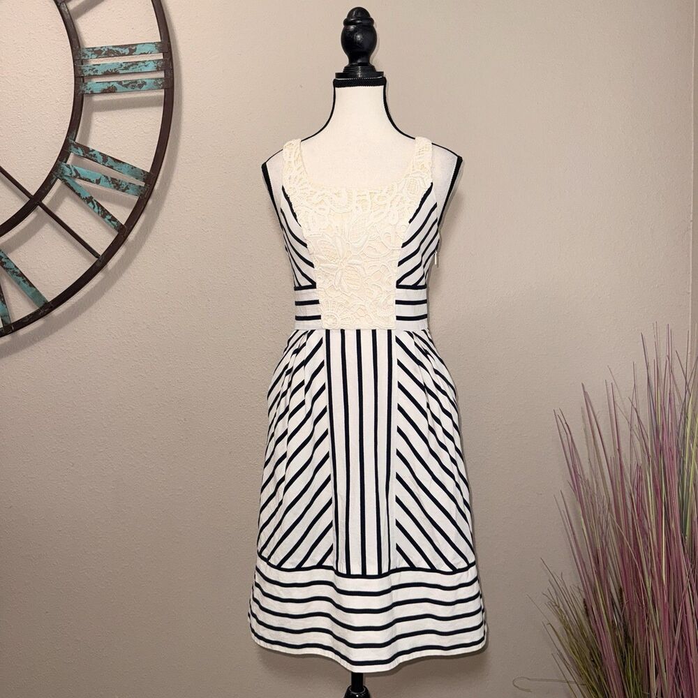 Anthropologie Maeve Dress Size 0 Sleeveless Lined  Blue and White Striped